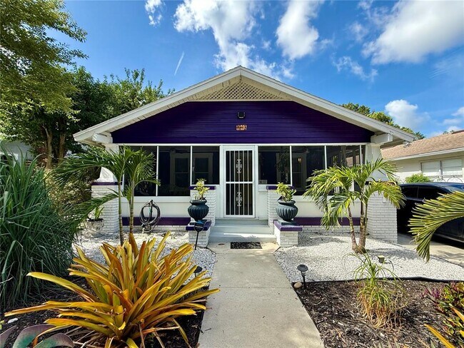 1213 E Henry Ave Tampa FL 33604 - 1213 E Henry Ave Tampa Fl Building Photo 