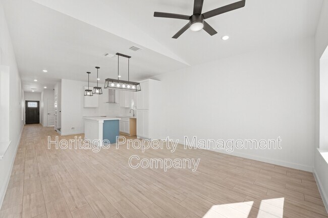 Foto del edificio - 212 Cooper St