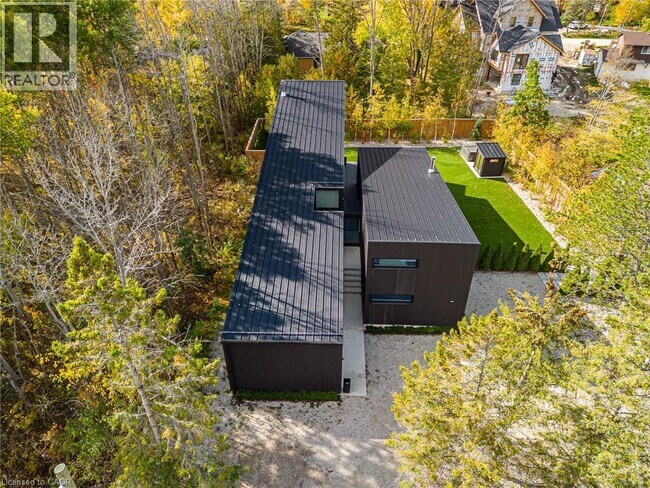 Photo du bâtiment - 112 Martin Grv