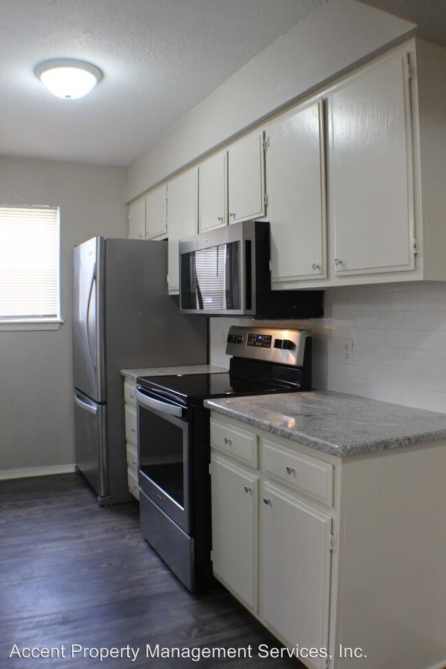 Foto del edificio - 6380 S 80th E Ave