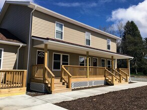 Building Photo - 113-113 Blackwater Ave