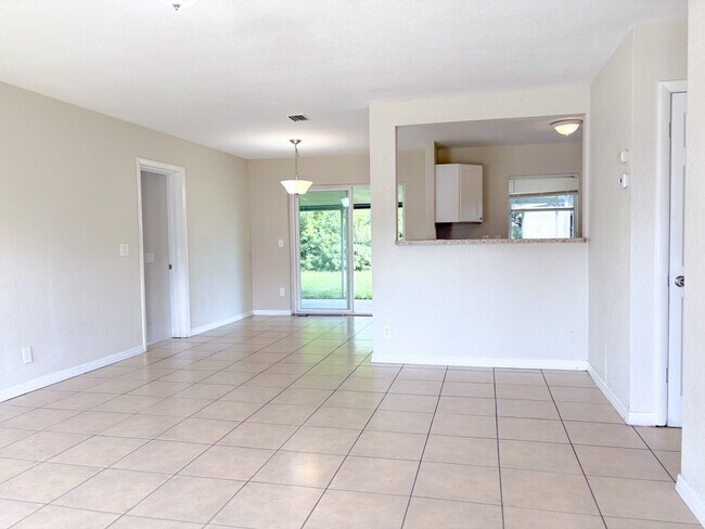 Foto del edificio - 284 17th St NE