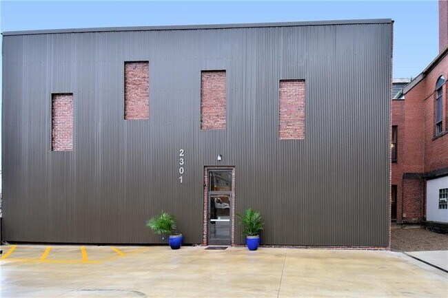 Foto del edificio - 2301 Mission St