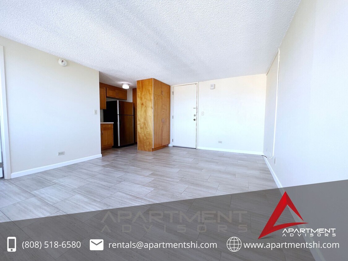 Foto principal - Five Regents Condominium