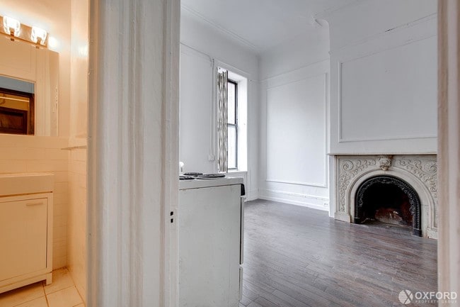 Building Photo - 110 Lexington Avenue