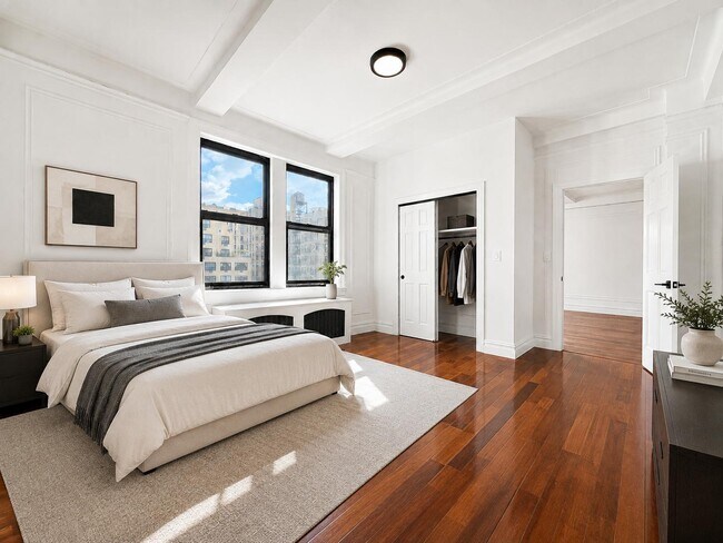 Foto del edificio - 308 W 104th St