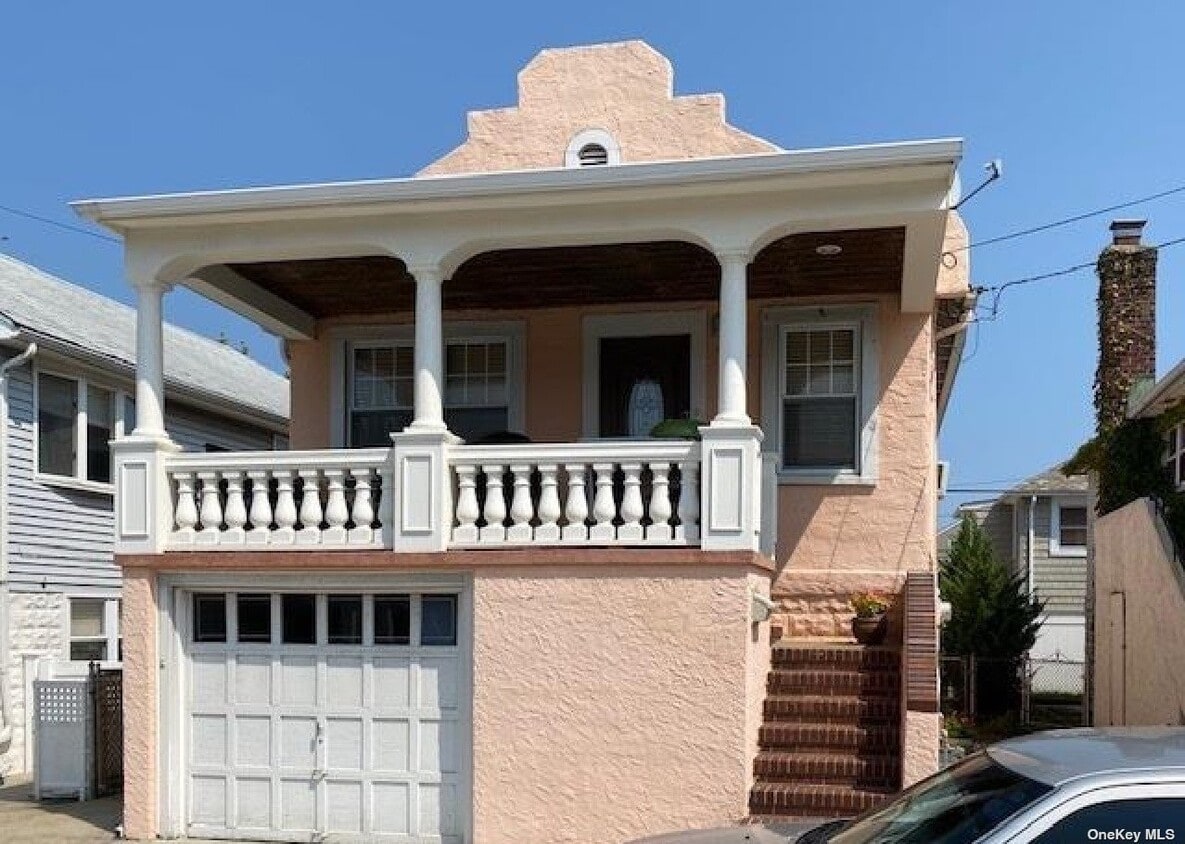 74 Rochester Ave, East Atlantic Beach, NY 11561 House Rental in East