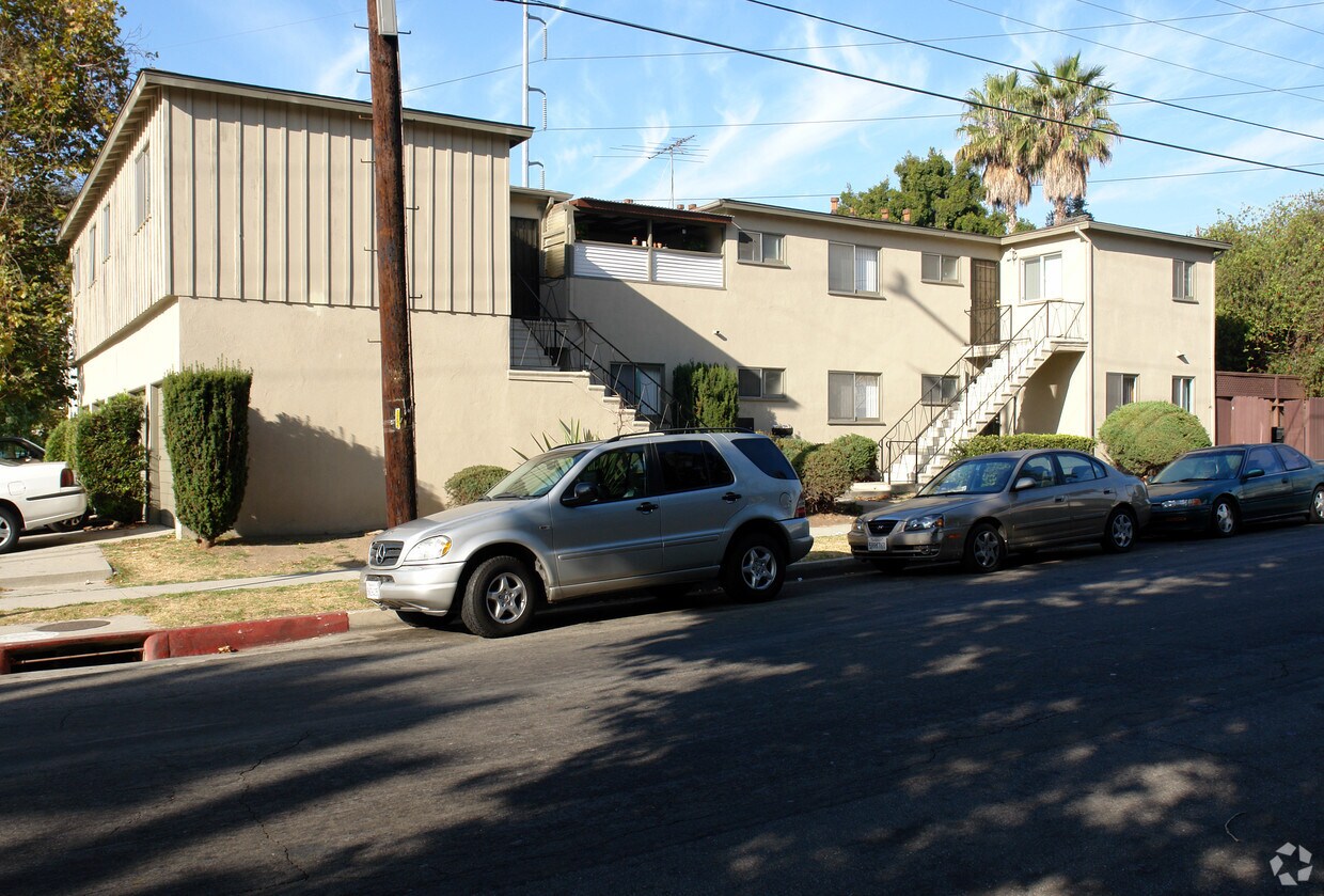 900 Glenway Dr, Inglewood, CA 90302 Apartments in Inglewood, CA