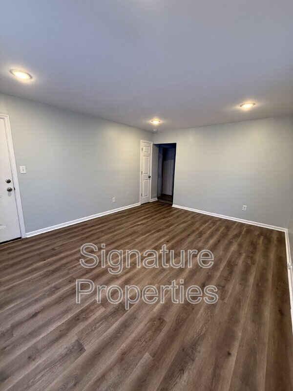 Foto del edificio - 631 Quincy St