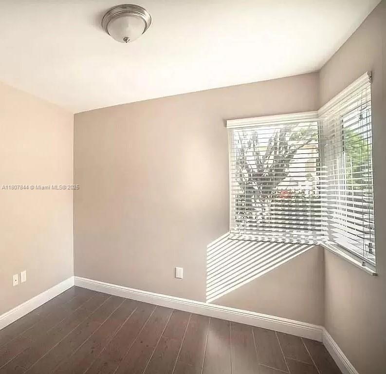 Foto del edificio - 500 SW 9th Ave
