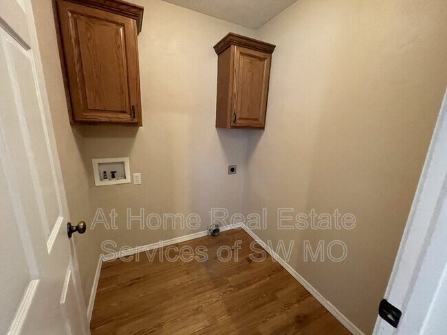 Foto del edificio - 3222 W Wick St