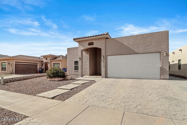 Foto del edificio - 14553 Hunters Grove Ave