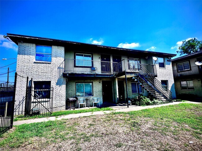 Foto del edificio - 6802 Sayers St