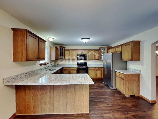 Foto del edificio - 902 Thorn Creek Dr