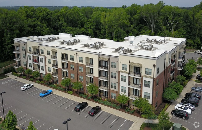 Curated visual reference: Jones Grant Urban Flats Apartments Raleigh Nc Photo Inspiration
