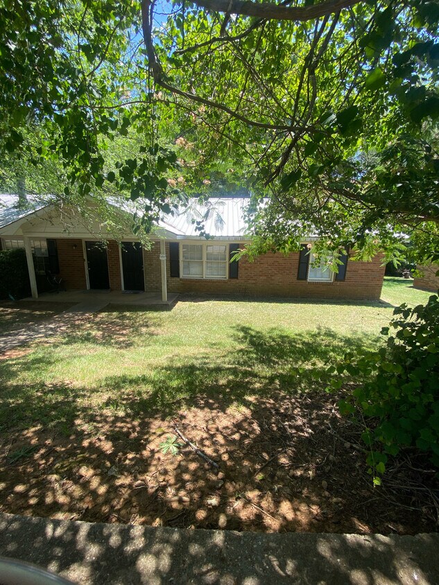 120122 Sayemore Dr, Athens, GA 30601 Townhome Rentals in Athens GA