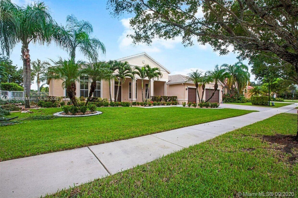 Foto principal - 4846 Citrus Way