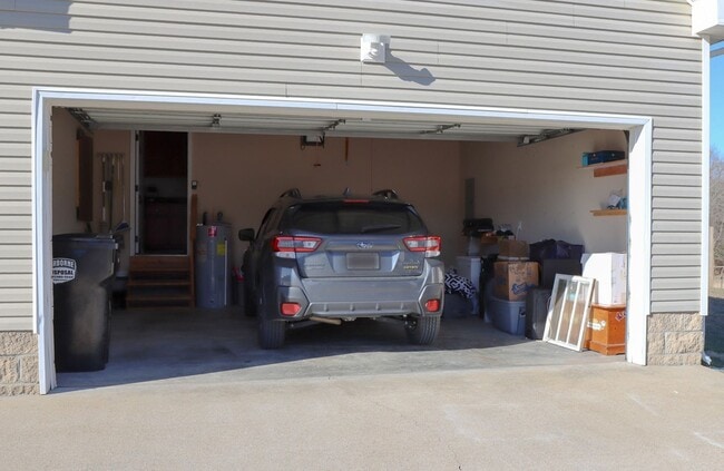 Building Photo - 1377 Mutual Dr