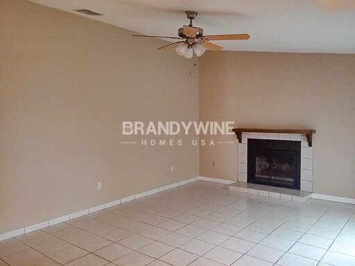 Foto del edificio - 1207 Piney Branch Cir