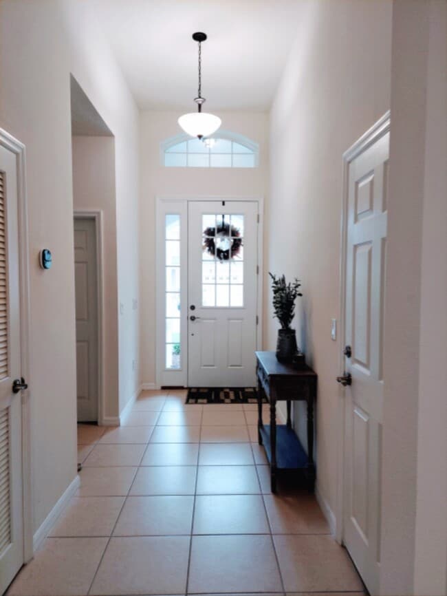 Building Photo - 2500 Avian Loop