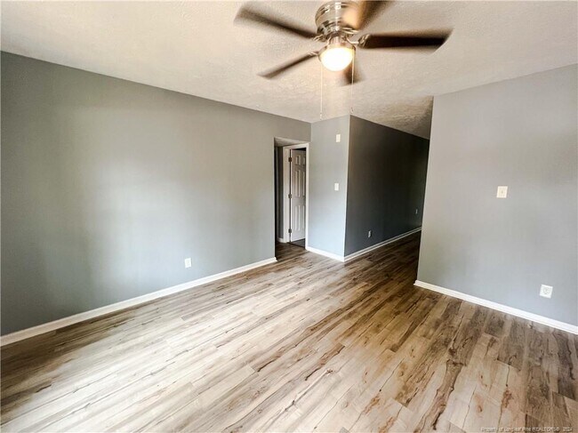 Building Photo - 6412 Rockford Dr