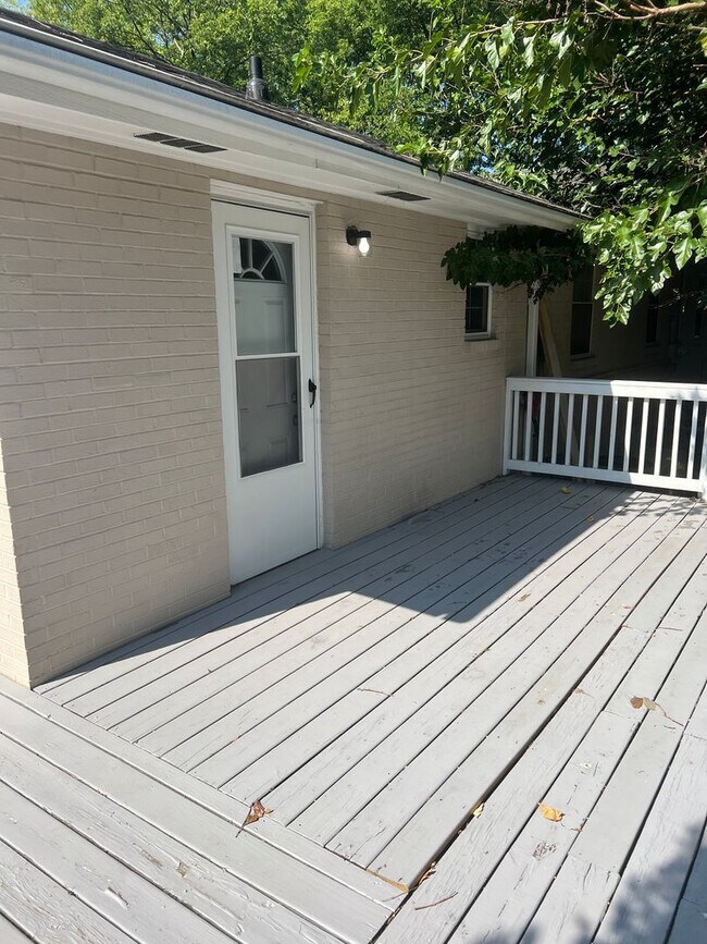 Foto del edificio - 2 br, 1 bath House - 1017 Villa Place # A