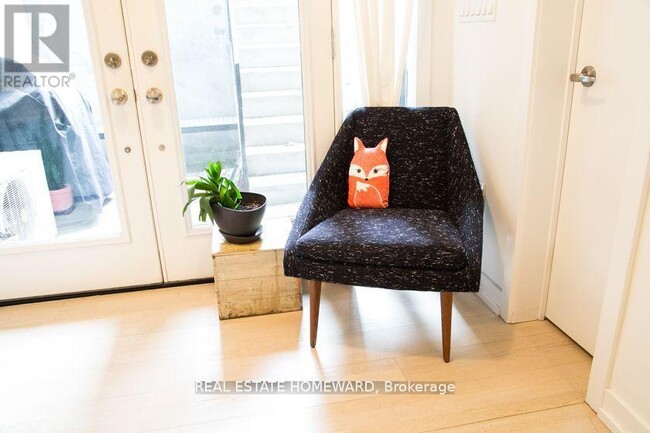 Photo du bâtiment - 150 Broadview Ave