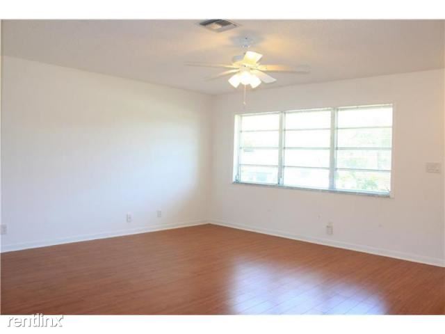 Foto del edificio - 1500 NW 13th St