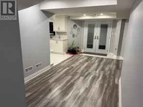 Building Photo - 163 Ashton Dr