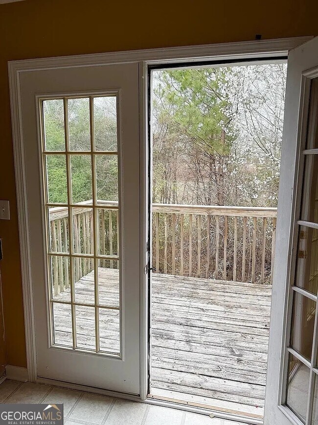 Foto del edificio - 1202 Pinedale Cir NW