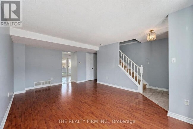 Building Photo - 151 Martinet Ave