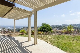 Building Photo - 14676 Deervale Pl
