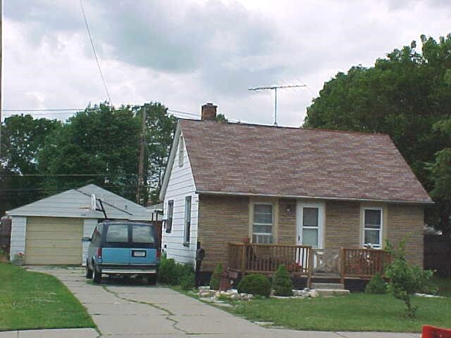 Primary Photo - 22057 Curie Avenue