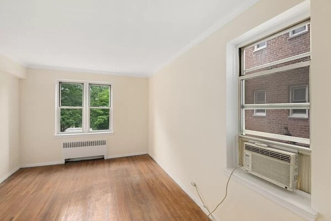 Photo - 640 W 231st St Apartment