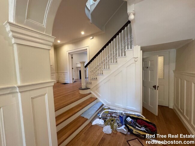 Foto del edificio - 1726 Beacon St