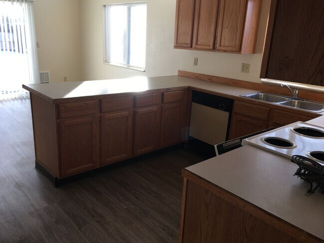 Foto del edificio - MF076-Short Ave Duplex-Gaerisch