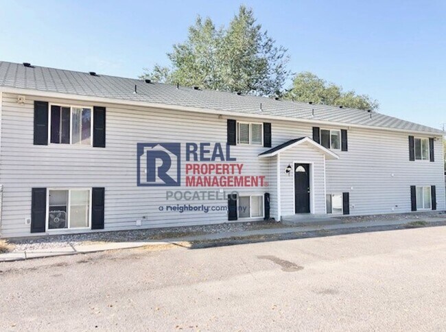 Foto del edificio - 1120 E Poplar St