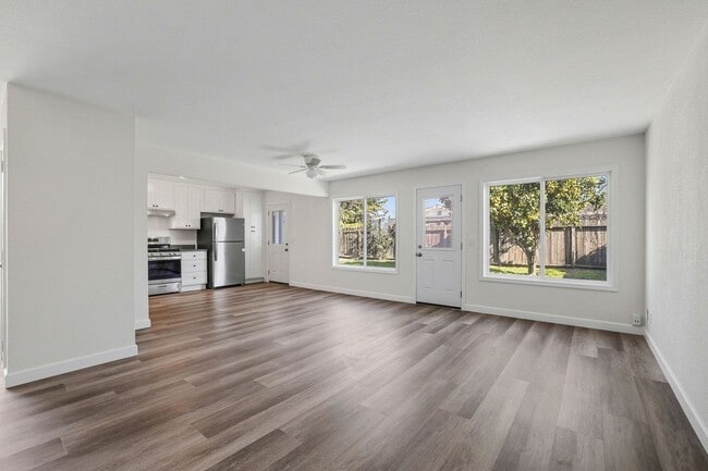 Building Photo - Fully Renovated 3 Bedroom Home in San Jose