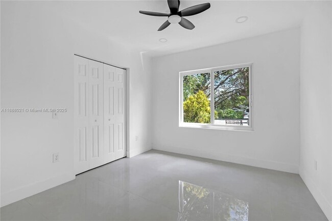 Building Photo - 667 NW 14th St