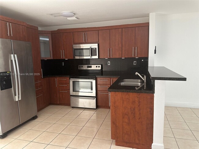 Foto del edificio - 3181 SW 129th Ave