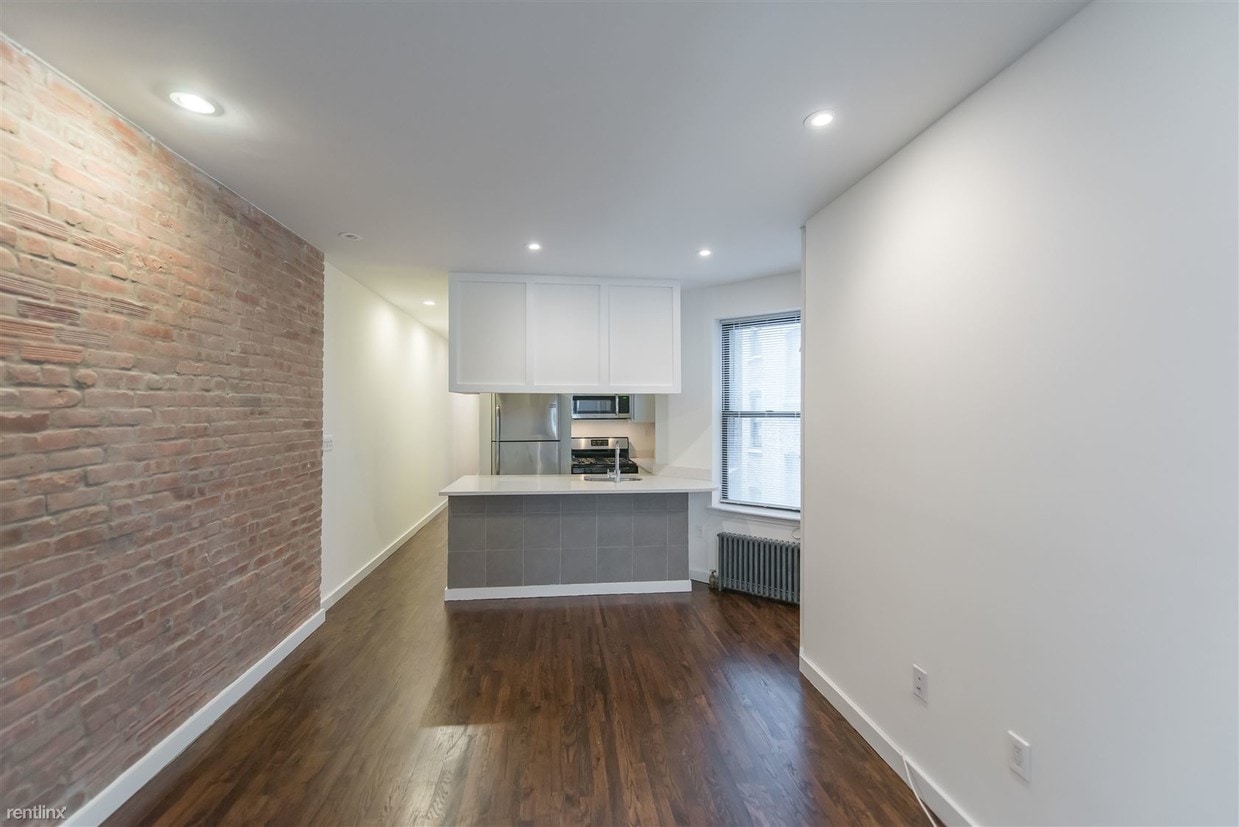 Foto del edificio - 550 W 126th St