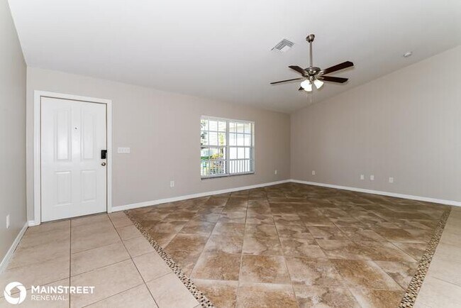 Building Photo - 215 SW 13th ST, Cape Coral, FL 33991