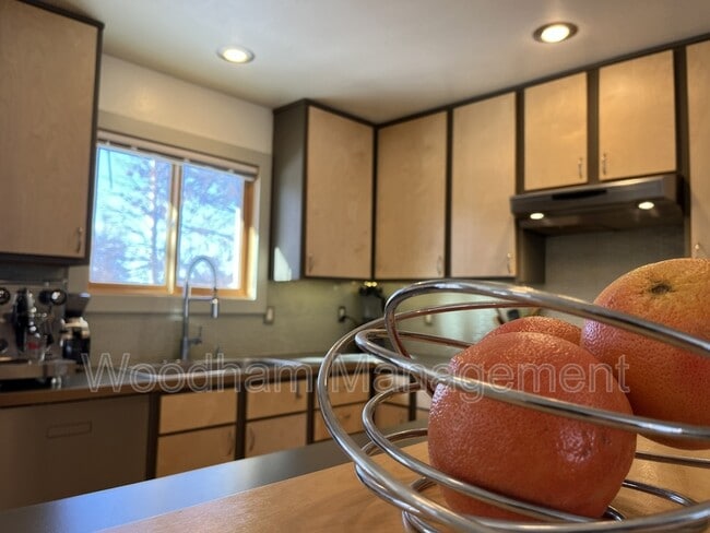 Building Photo - 321 N 22nd Ave