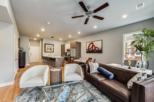 Foto del edificio - 5117 S Kenwood Ave