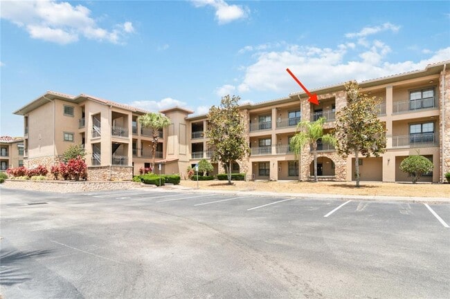 Building Photo - 901 Charo Pkwy