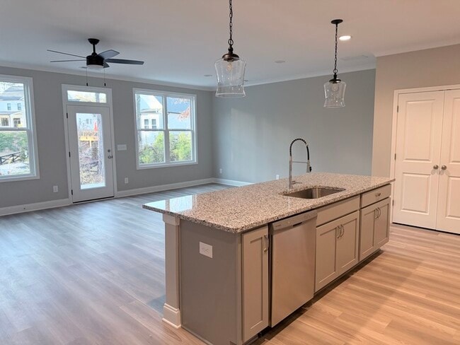 Foto del edificio - The Enclave At Mill Creek