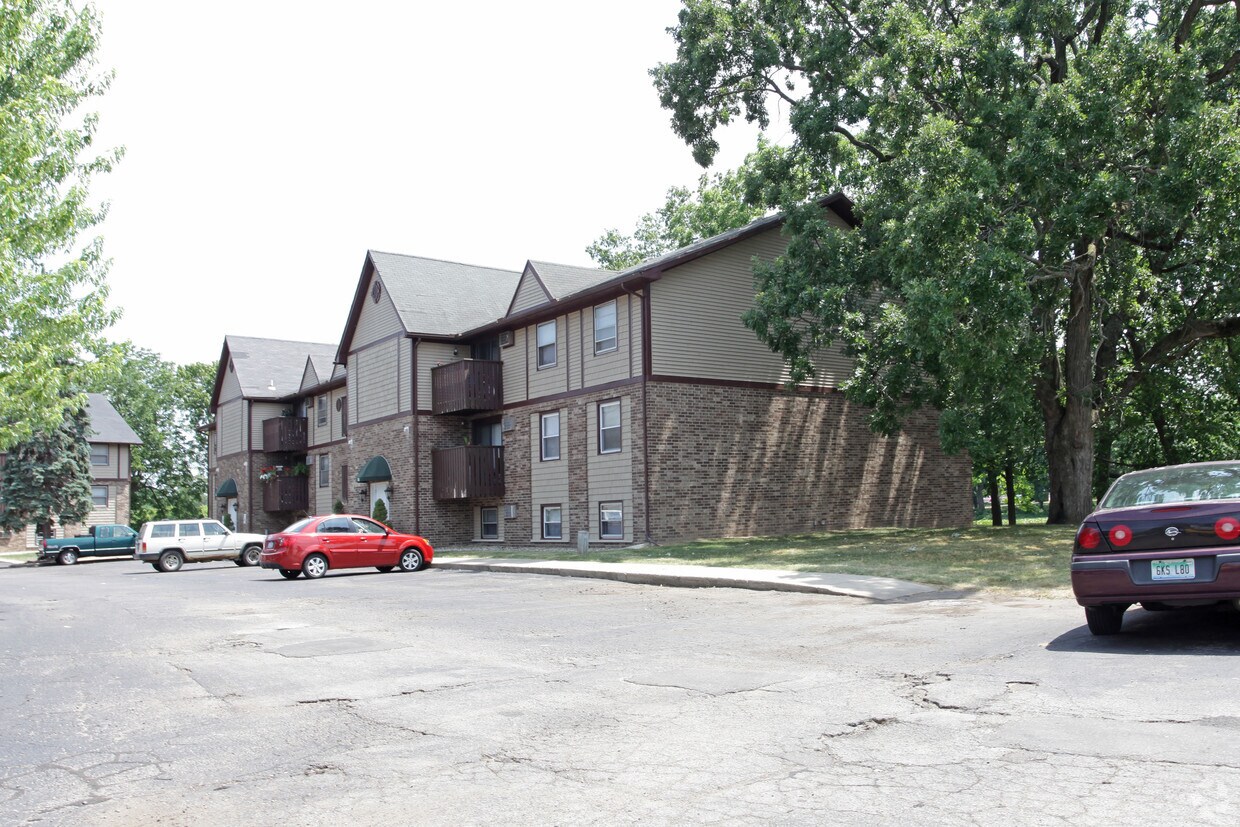 Foto principal - Sunset Lake Apartments