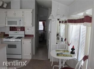 Building Photo - 1 br, 1 bath Condo - 54 Bypass Rd