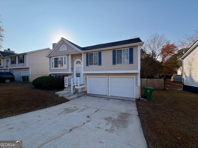 Building Photo - 6091 Raintree Bend