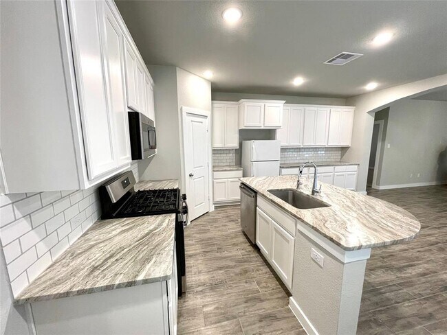Foto del edificio - 5026 Mint Orchard Dr